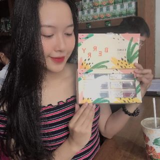 SET SON BERRY GY TRẦN