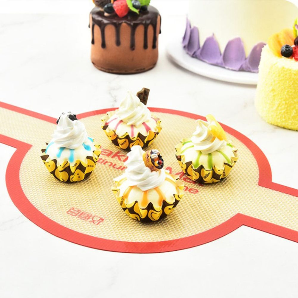 Thảm silicone cán dài dùng làm bánh mì tiện dụng