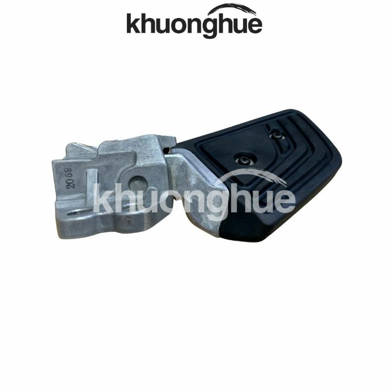 Gác chân sau bên trái xe Grande 2015 đến 2018 chính hãng Yamaha
