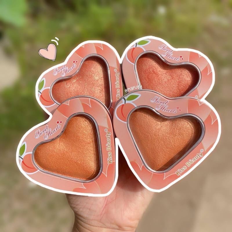 Phấn Má Cam Nhũ Kiss Beauty Trái Tim Hộp Thiếc Cao Cấp