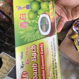Kẹo dừa lá dứa đặc sản Bến tre - gói 300 gr, mua nhiều giảm giá