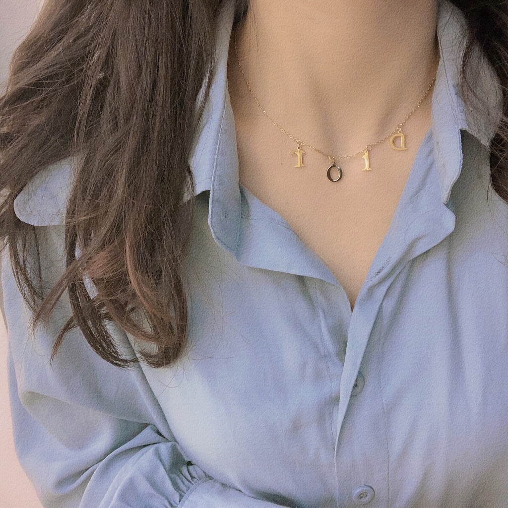 Vòng cổ thép titan mặt trang trí chữ Dior thời trang cho nữ