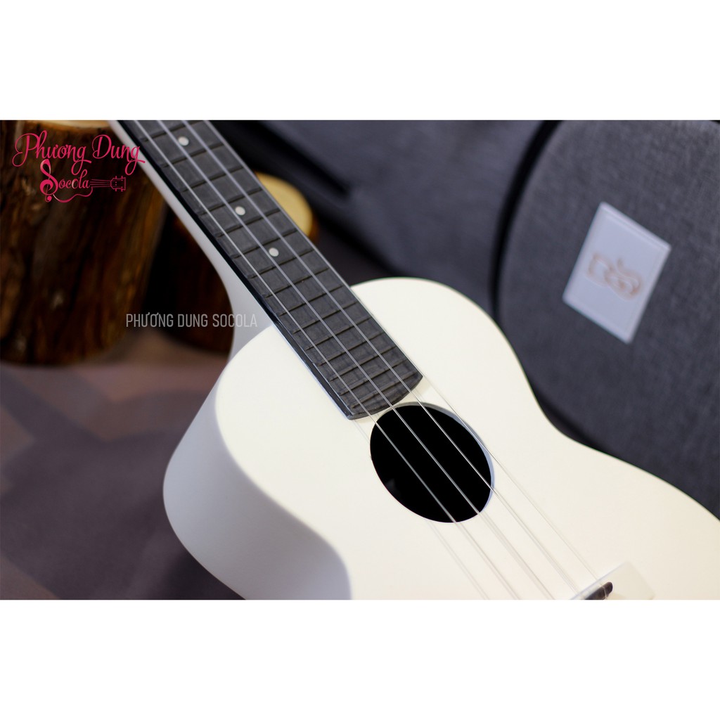 Đàn Ukulele Susanly White - size Concert 23inch - Gồm Full Phụ Kiện