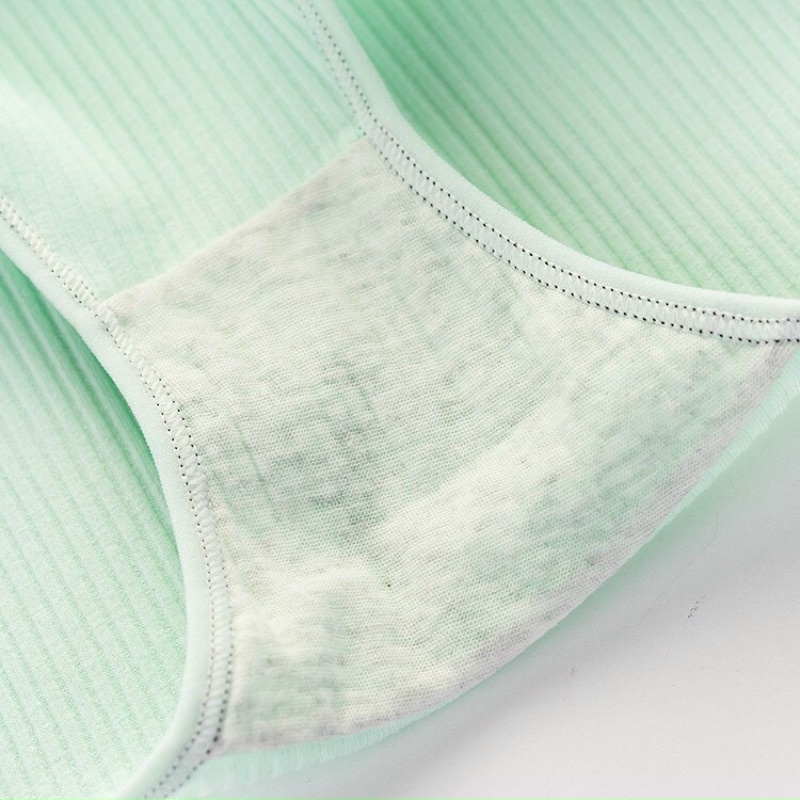 Combo 5 Quần Lót Nữ . Quần Lót Học sinh sinh viên . Chất Liệu Cotton thoáng và thấm hút tốt size 35-65kg.
