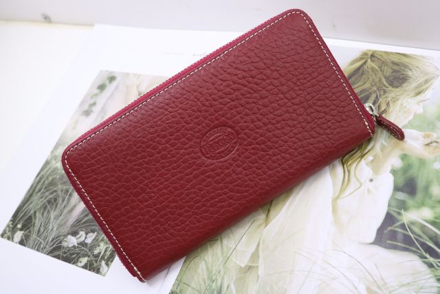 ROOTS WALLET