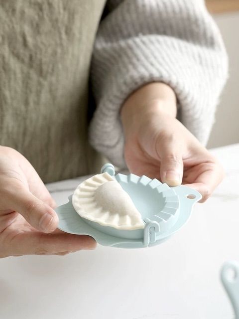 Khuôn làm bánh xếp, sủi cảo, bánh bao