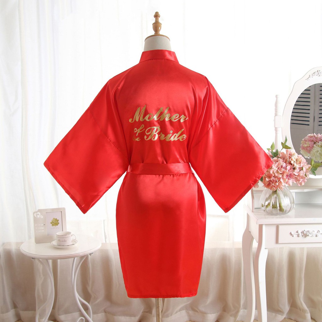Áo choàng lụa cho cô dâu
