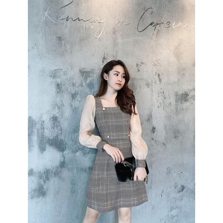 Đầm cổ vuông kẻ tay voan