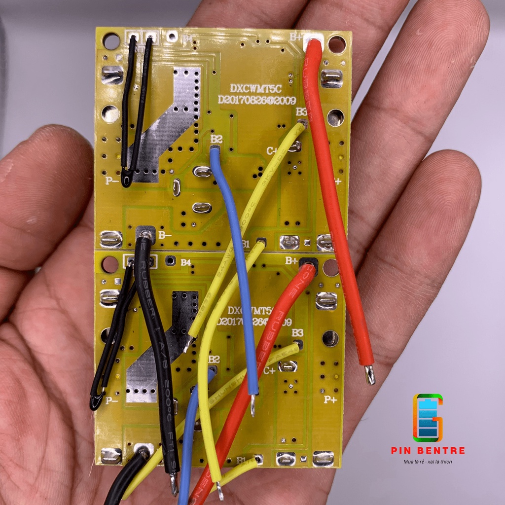 Mạch vàng Makita 4S 65A sạc Adaptor