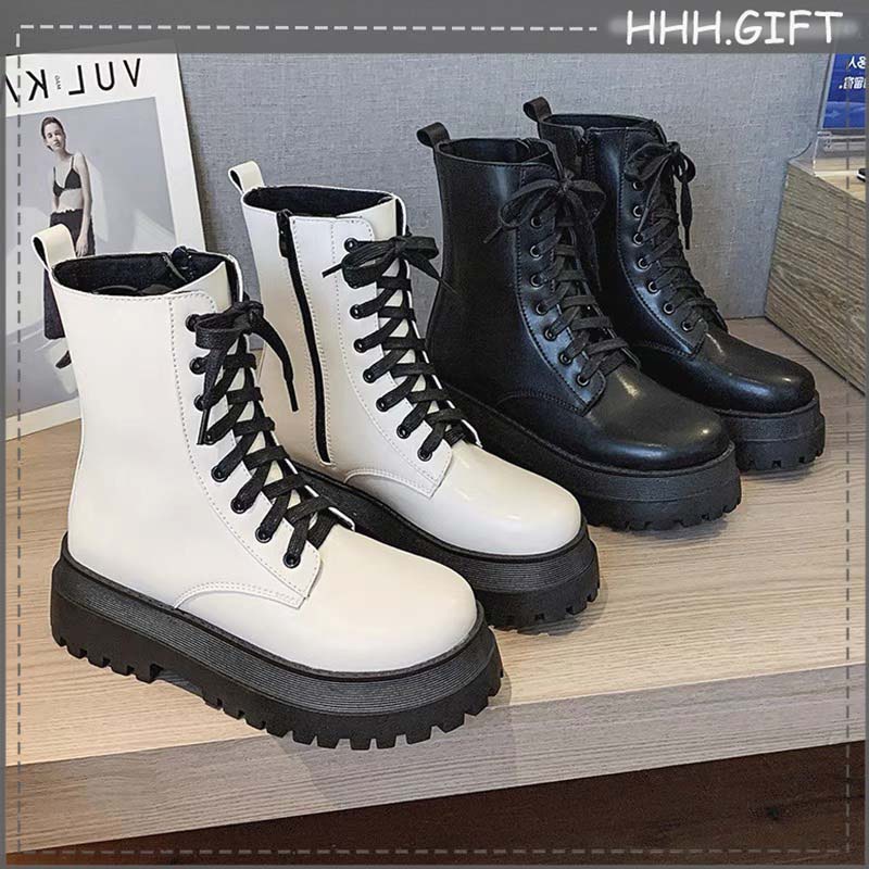 Mẫu Boots quốc dân chưa bao giờ hết hot,cực dễ đi, dễ phối đồ