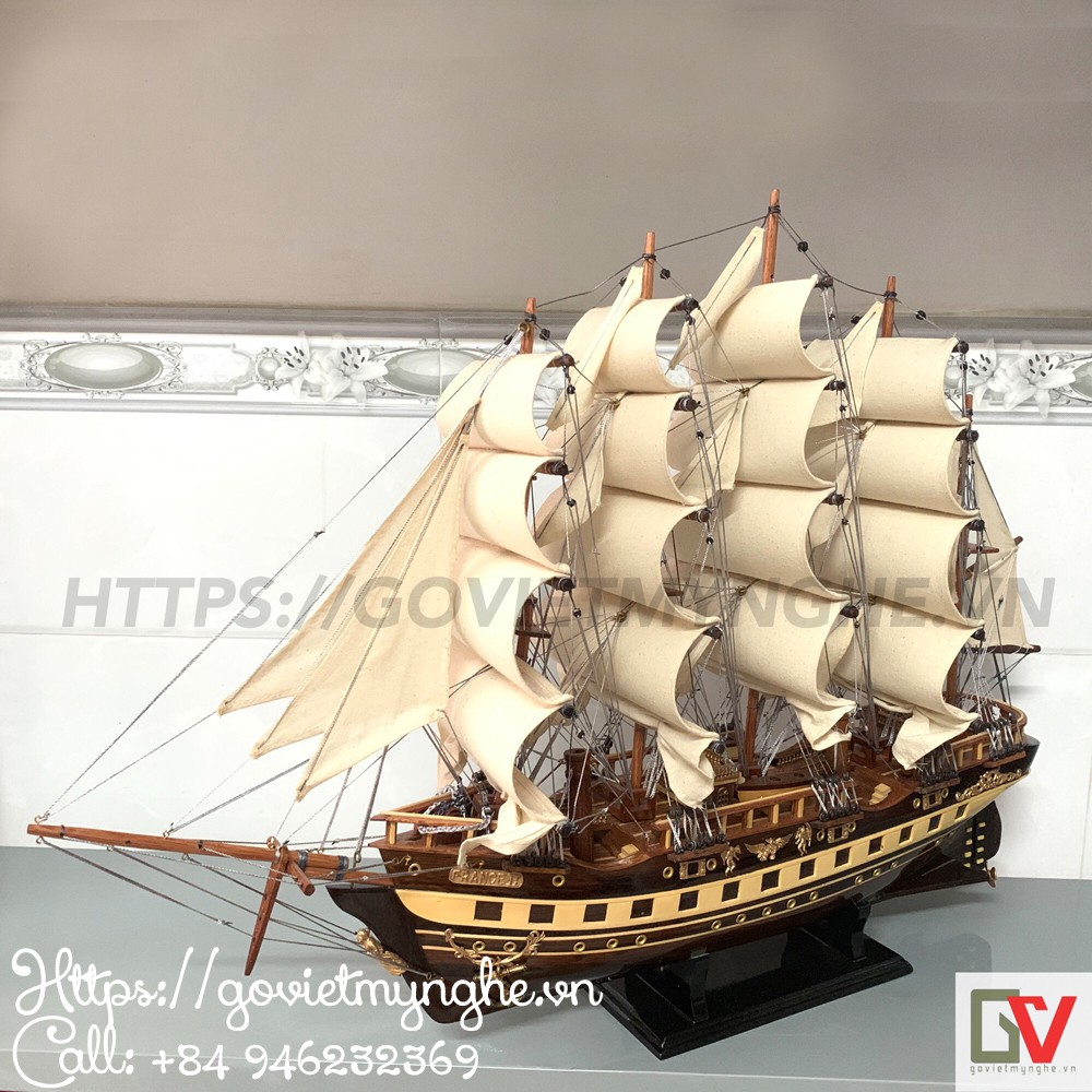 Mô hình thuyền gỗ trang trí phong thủy France II của Pháp - Thân tàu dài 60cm - Gỗ muồng đen