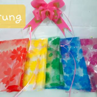Bao kiếng hoa và Nơ gói quà
