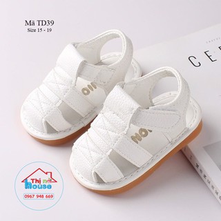 Dép sandal tập đi bé trai bé gái 0-18 tháng màu trắng đế mềm có còi chíp chip td39