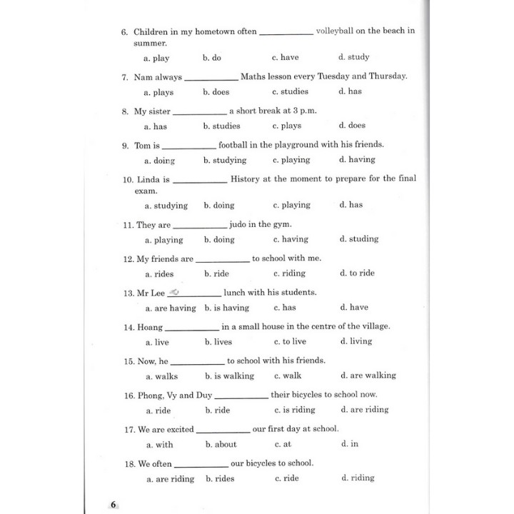 Sách - 702 Câu Trắc Nghiệm Tiếng Anh 6 Theo Chương Trình Giáo Dục Phổ Thông Mới (Không Đáp Án)