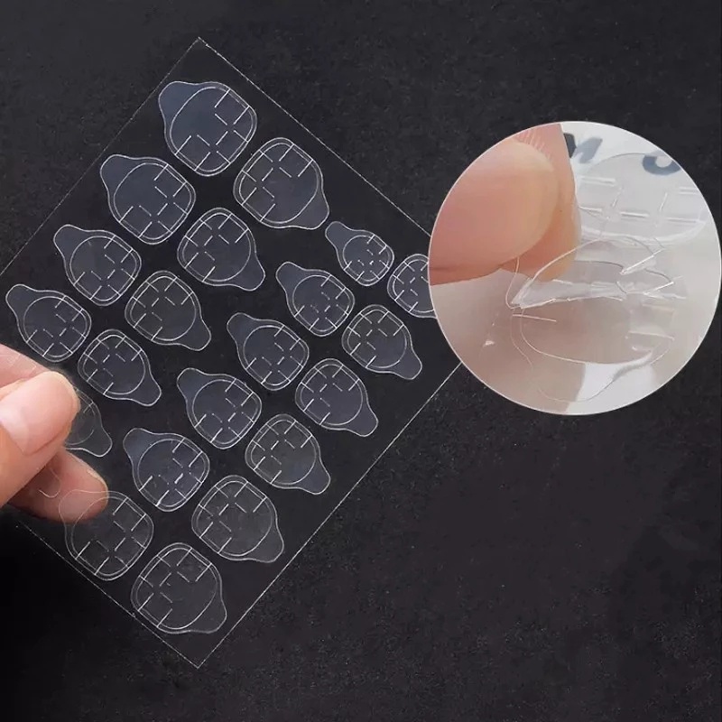 Bộ 24 Miếng Dán Móng Tay Trong Suốt Hai Mặt Chuyên Dụng