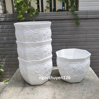 Chậu hoa mây màu trắng nhựa dày khắc hoa xinh xắn 17x14cm (chọn 2 hoặc 4 chậu)