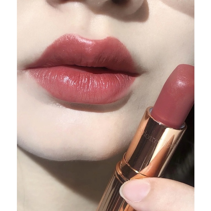 Son mini Charlotte Tilbury Matte Revolution 1.1g
