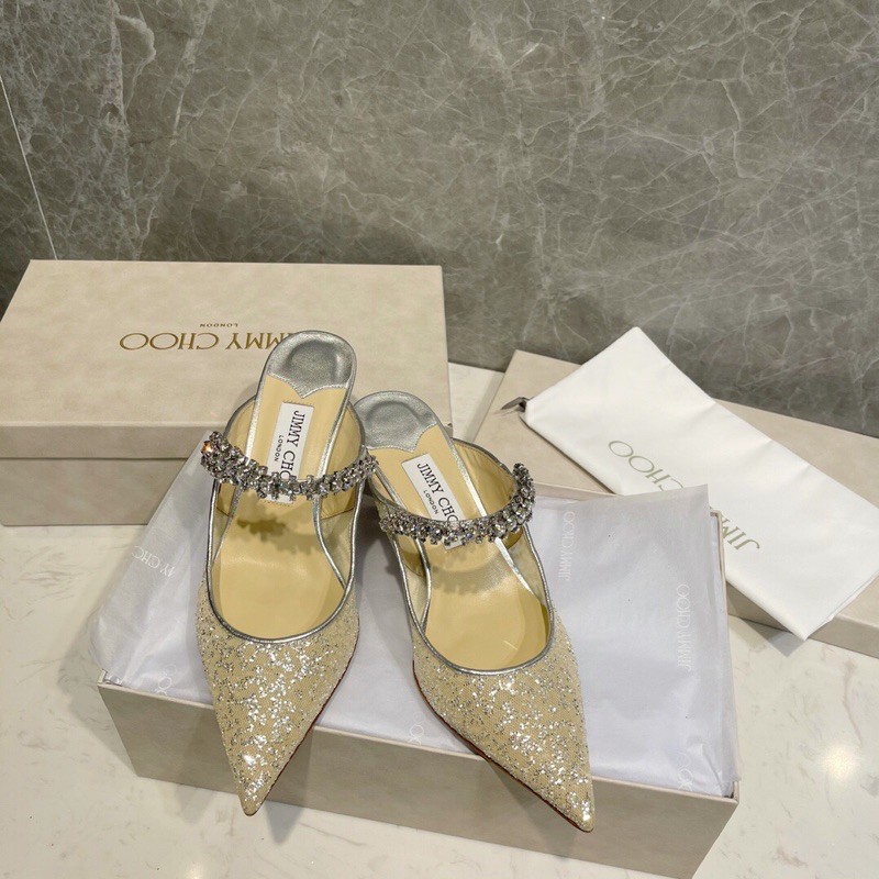 Giày cao gót mũi nhọn hở hậu dây quai đính đá nhỏ jimmy choo