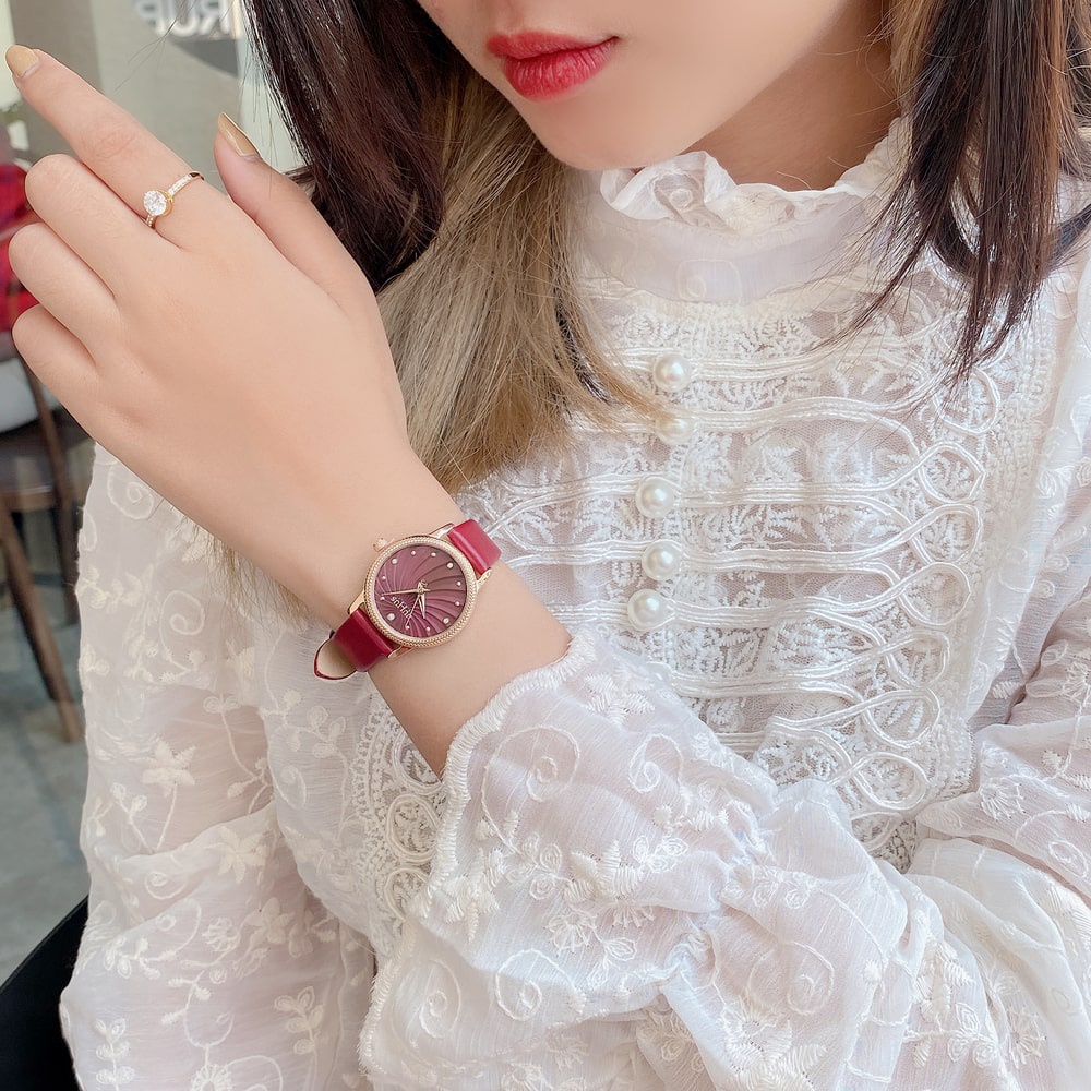Đồng Hồ Nữ JA-1219C1 Julius Hàn Quốc Dây Da (Mặt Đỏ)