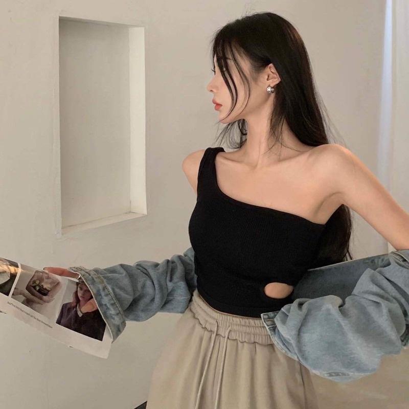 Áo Hai Dây Có Mút Đệm Ngực Thiết Kế Lưng Độc Đáo Thời Trang Quyến Rũ Cho Nữ