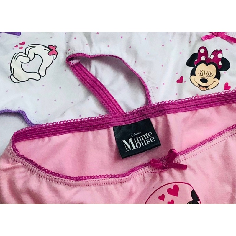 Quần chip bé gái