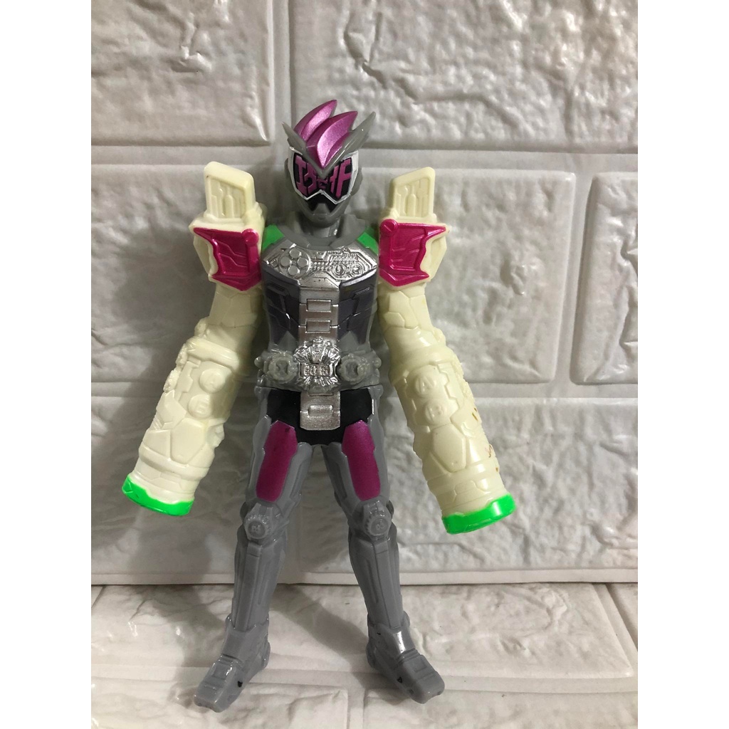 Mô hình siêu nhân bandai