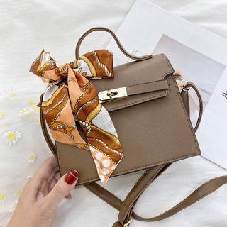  Túi hm sezi 20 tặng kèm khăn lụa 