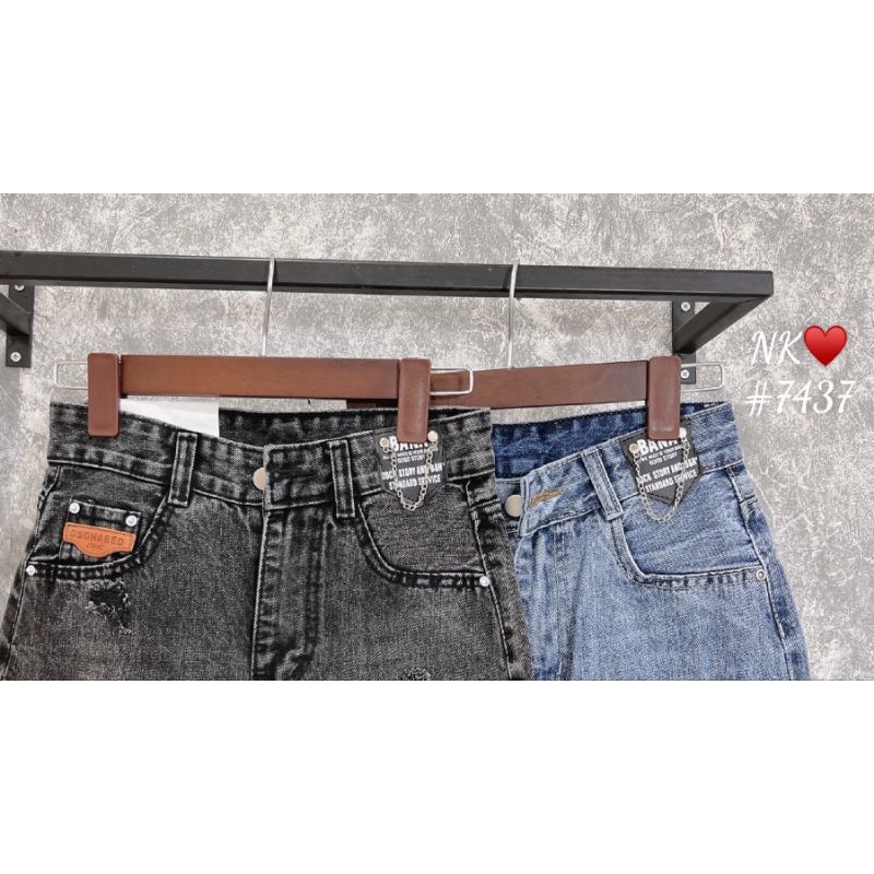 Quần jeans rách dáng beggy