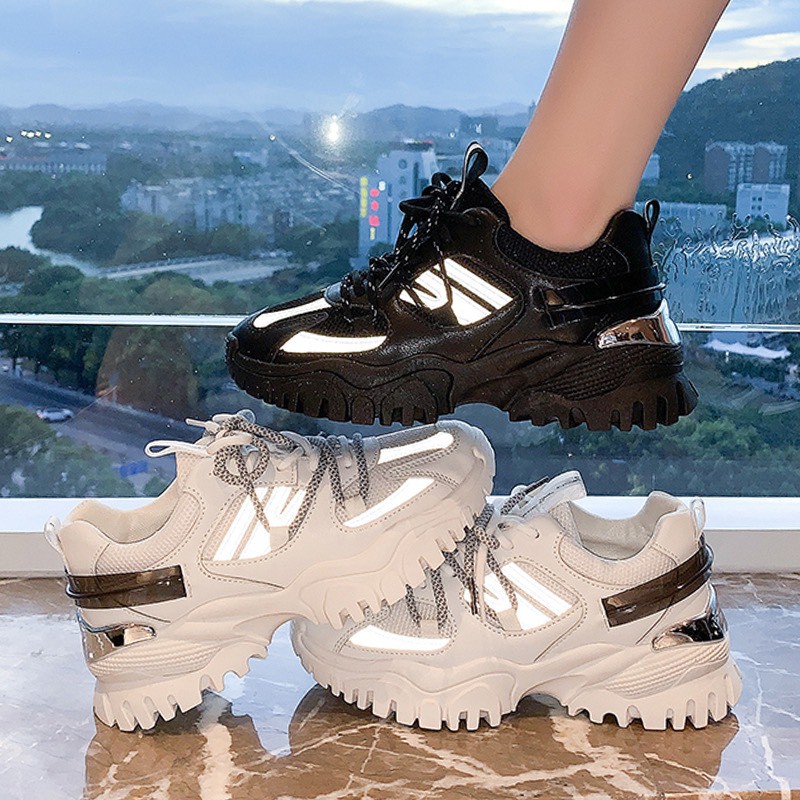 (3 MÀU) giày nữ thể thao nữ tính độn đế răng cưa phản quang cá tính trẻ trung | BigBuy360 - bigbuy360.vn