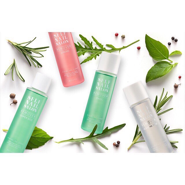 Tẩy móng MISSHA SELF NAIL SALON REMOVER BASIC