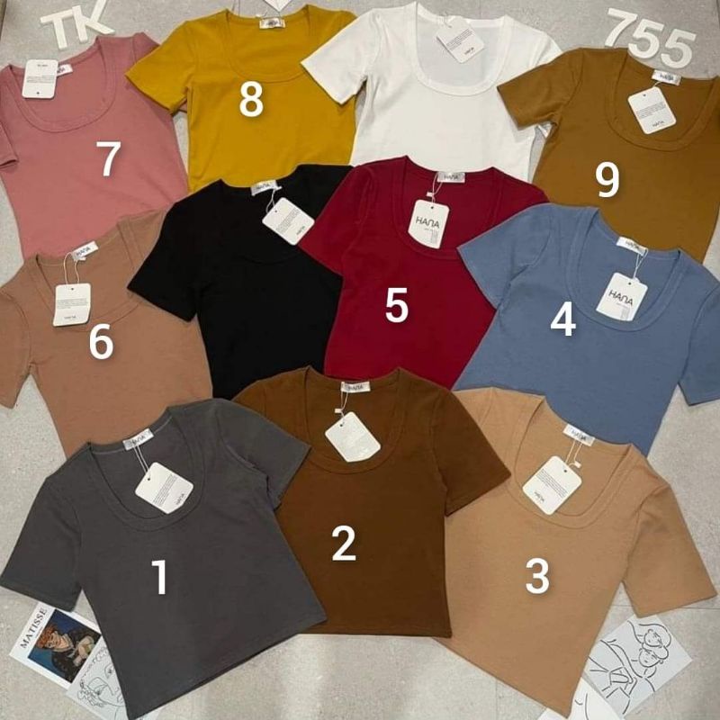 Áo phông cổ U trơn croptop