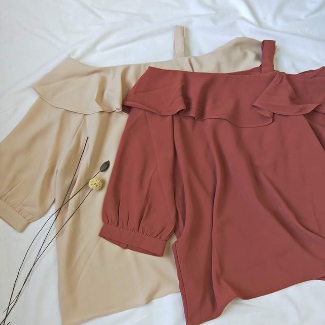 ÁO LỆCH VAI ĐŨI TẰM | BigBuy360 - bigbuy360.vn