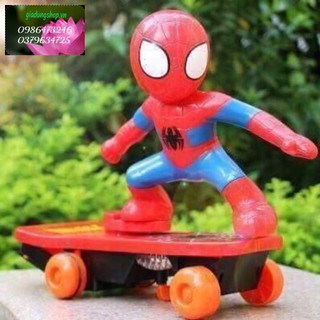 ĐỒ CHƠI NGƯỜI NHỆN LƯỚT VÁN CHỐNG LẬT