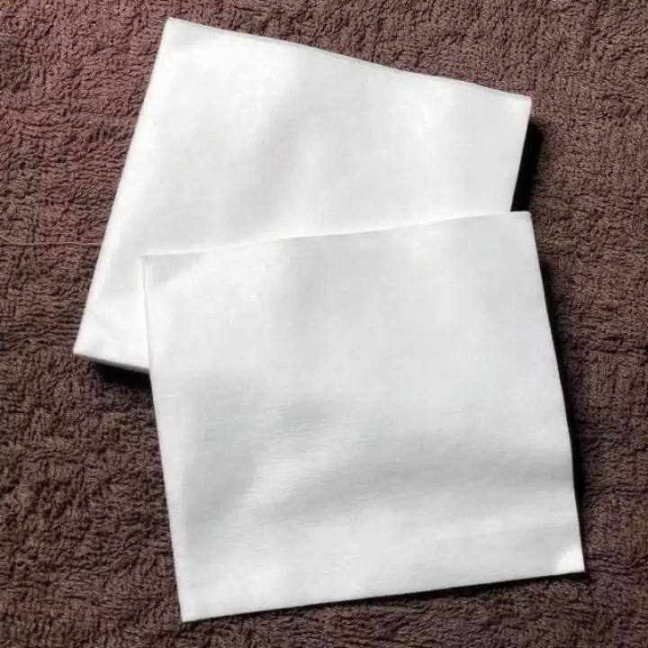 Khăn giấy lau mặt Spa đa năng loại 1 (cây 200 tờ)