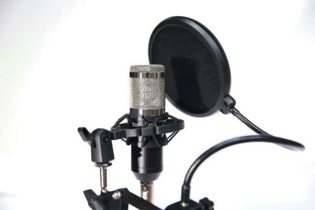 [Mã ELHACE giảm 4% đơn 300K] Combo bộ mic livestream mic BM900 + soundcard V8 bản tiếng anh có autotune