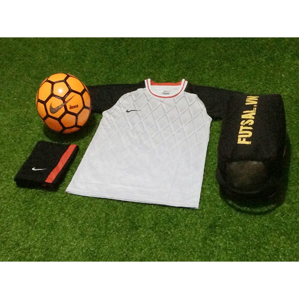 ÁO ĐÁ BANH NIKE RHOMBUS (TRẮNG)