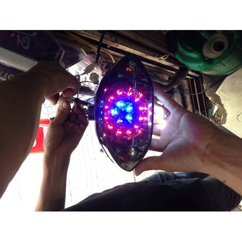 đèn hậu exciter 2010 oppi