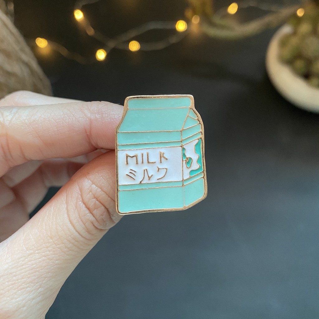 Huy Hiệu Kim Loại Trà sữa, cafe, hộp sữa, que kem. dùng để cài áo cài túi tote (Enamel Pin/ metal pin)