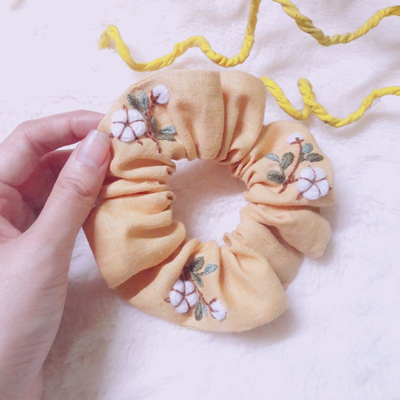 CỘT TÓC SRUNCHIES HANDMADE THÊU TAY