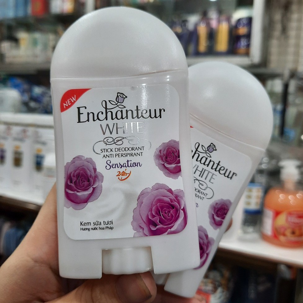 Sáp khử mùi trắng da Enchanteur Sensation 24h 40g