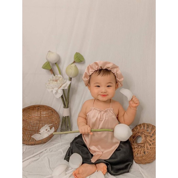 Đầm yếm đào bé gái ,set váy yếm tặng kèm mấn cho bé -A24