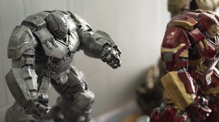 Mô hình Ironman HulkBuster