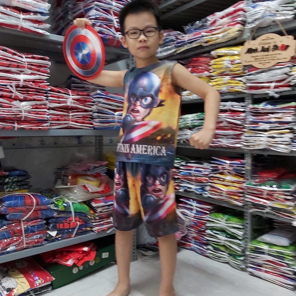 Bộ quần áo đội trưởng Mỹ sát nách