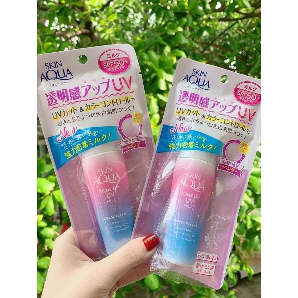 Kem Chống Nắng Nội Địa Nhật SKIN AQUA TONE UP UV ESSENCE SPF50+ PA++++