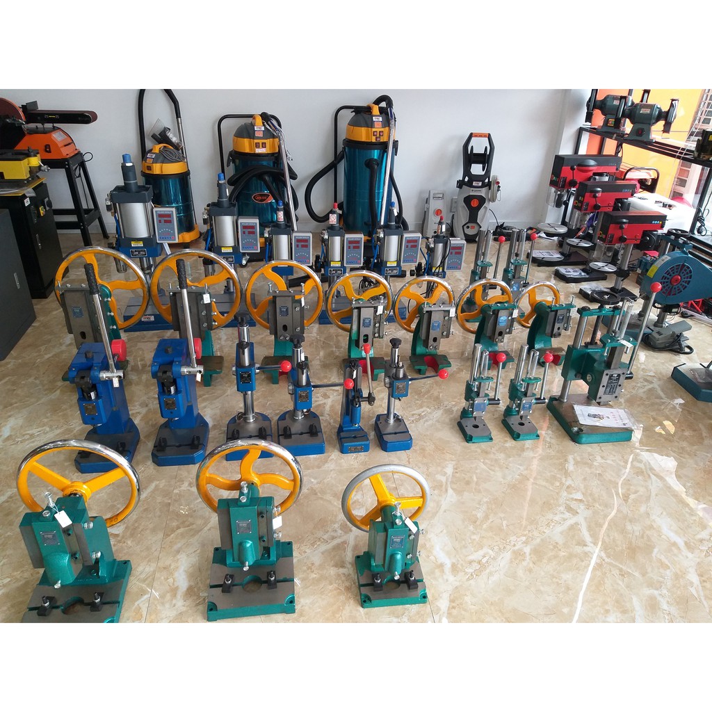 MÁY DẬP BÁNH ĐÀ MINI 1T