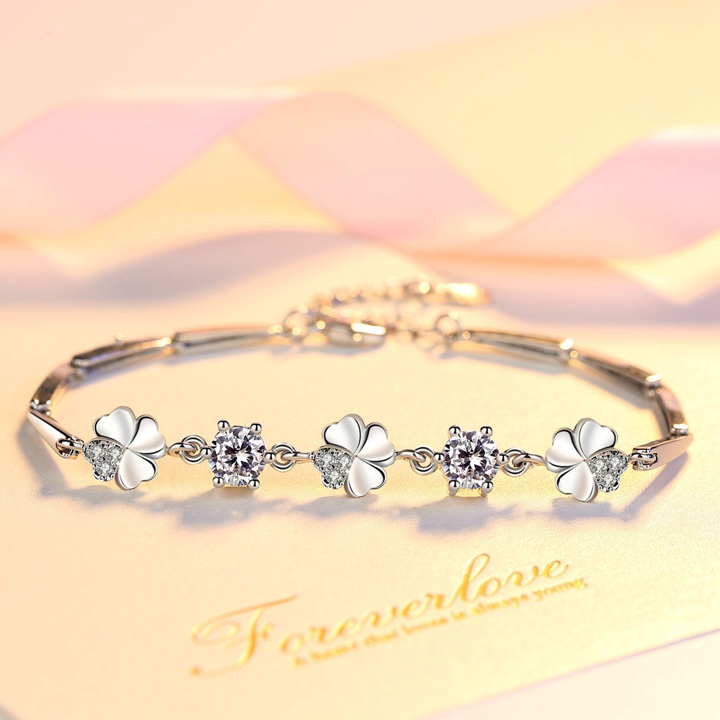 Vòng Tay Cỏ Bốn Lá Đính Đá Thời Trang Dành Cho Nữ