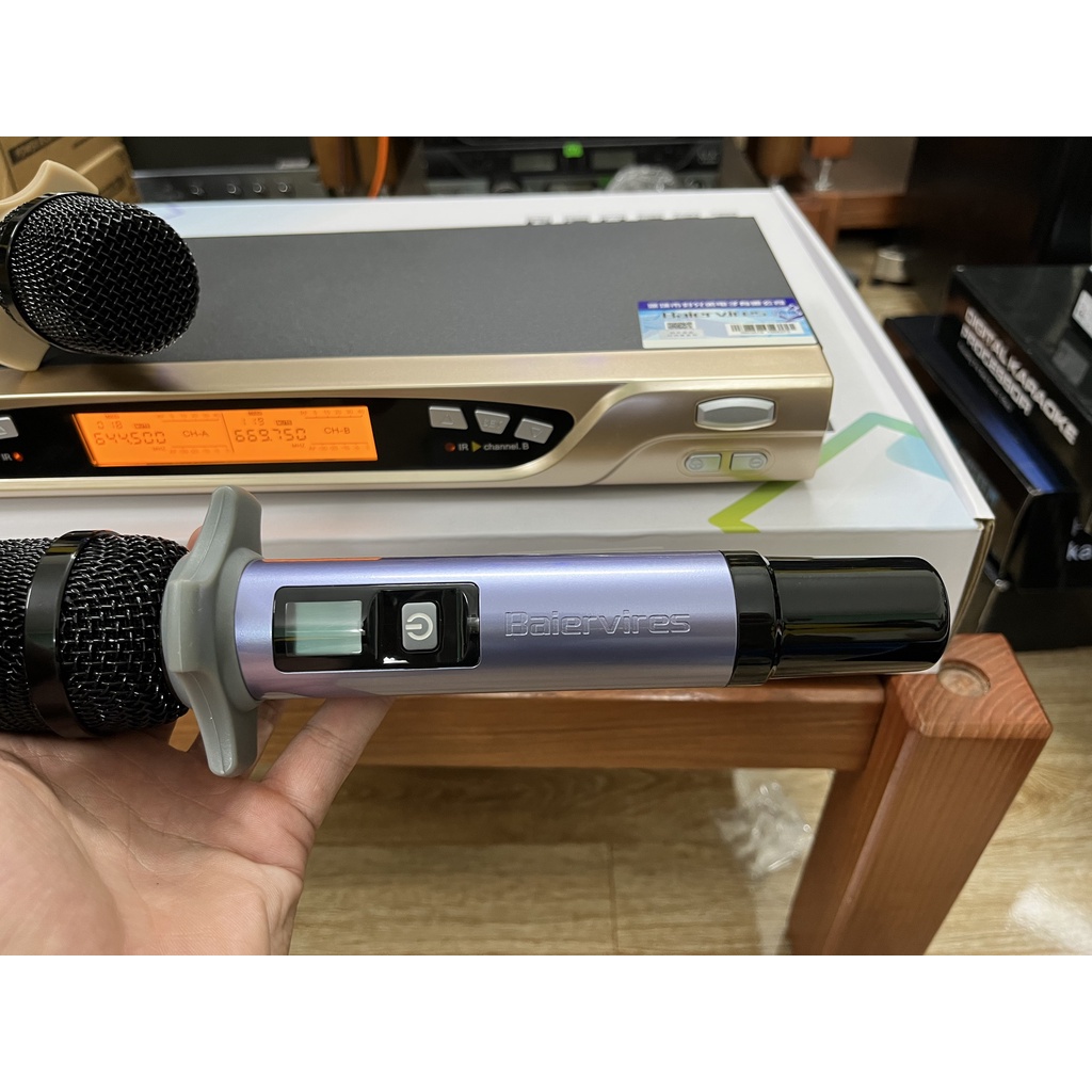 Mic không dây Baiervires BS-970 CHÍNH HÃNG - Hàng mới 100%