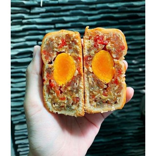 Bánh Nướng Thập Cẩm Trứng Muối Đông Phương