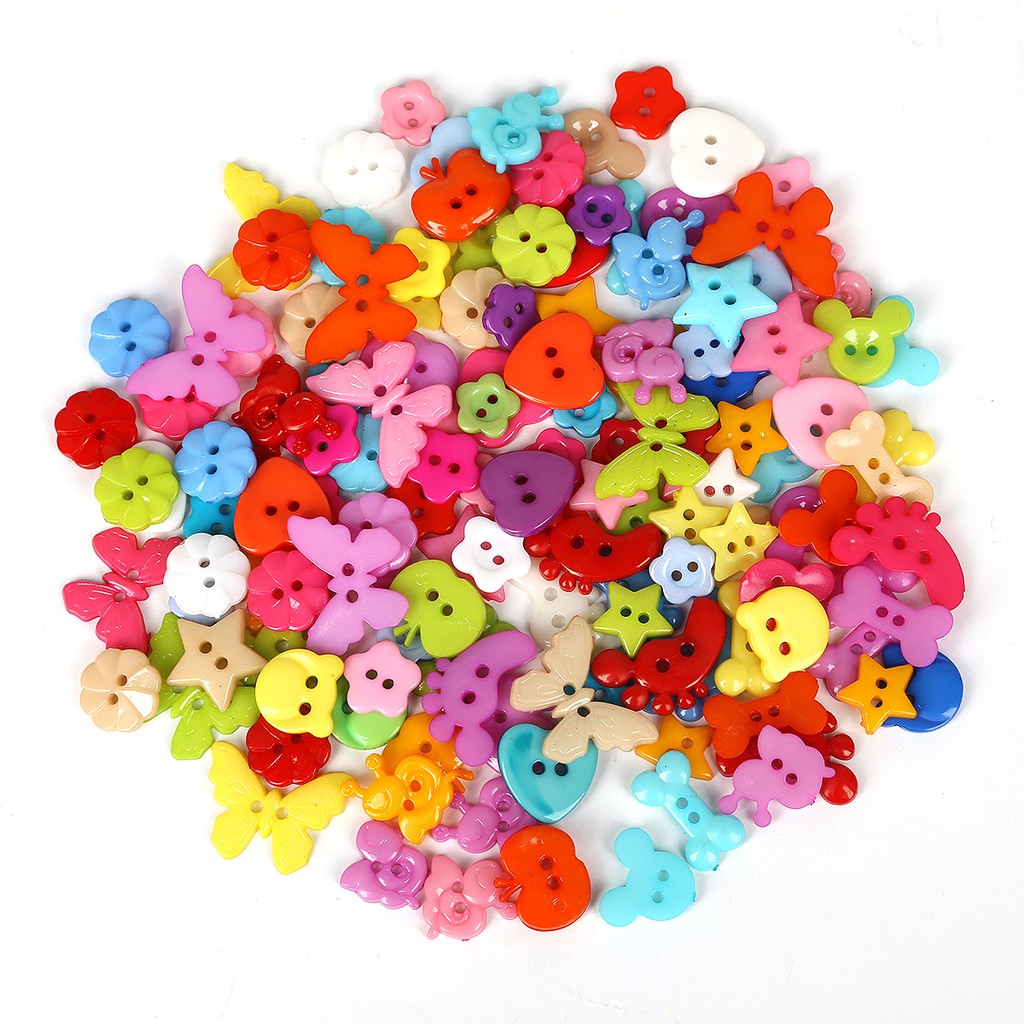 Set 50-100 Nút Nhựa Hình Trái Tim/Ngôi Sao Hoạt Hình Nhiều Màu
