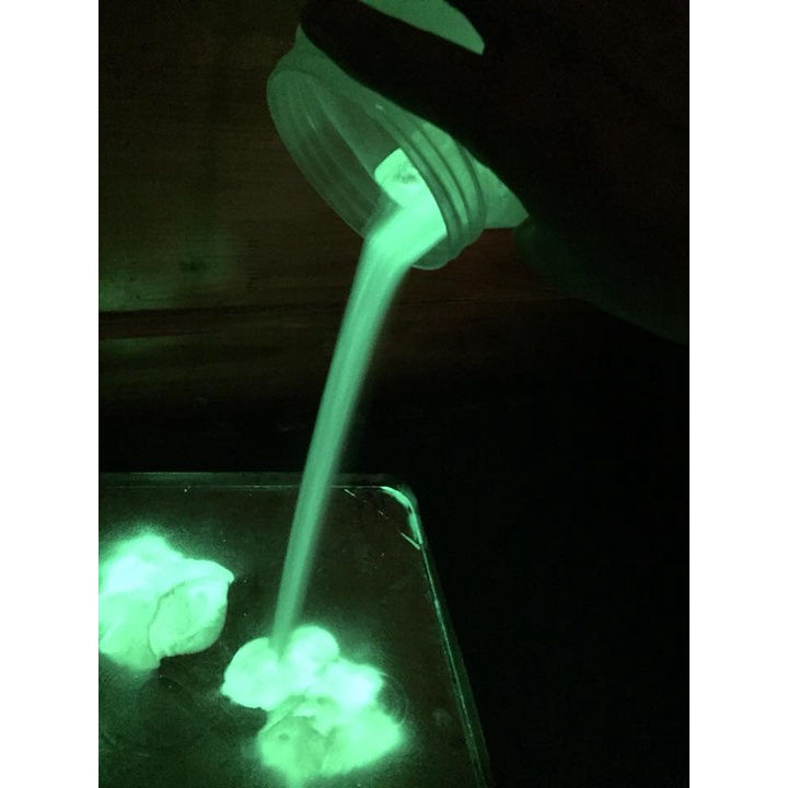 SLIME DẠ QUANG PHÁT SÁNG TRONG BÓNG TỐI Slam Gudetama Squishy